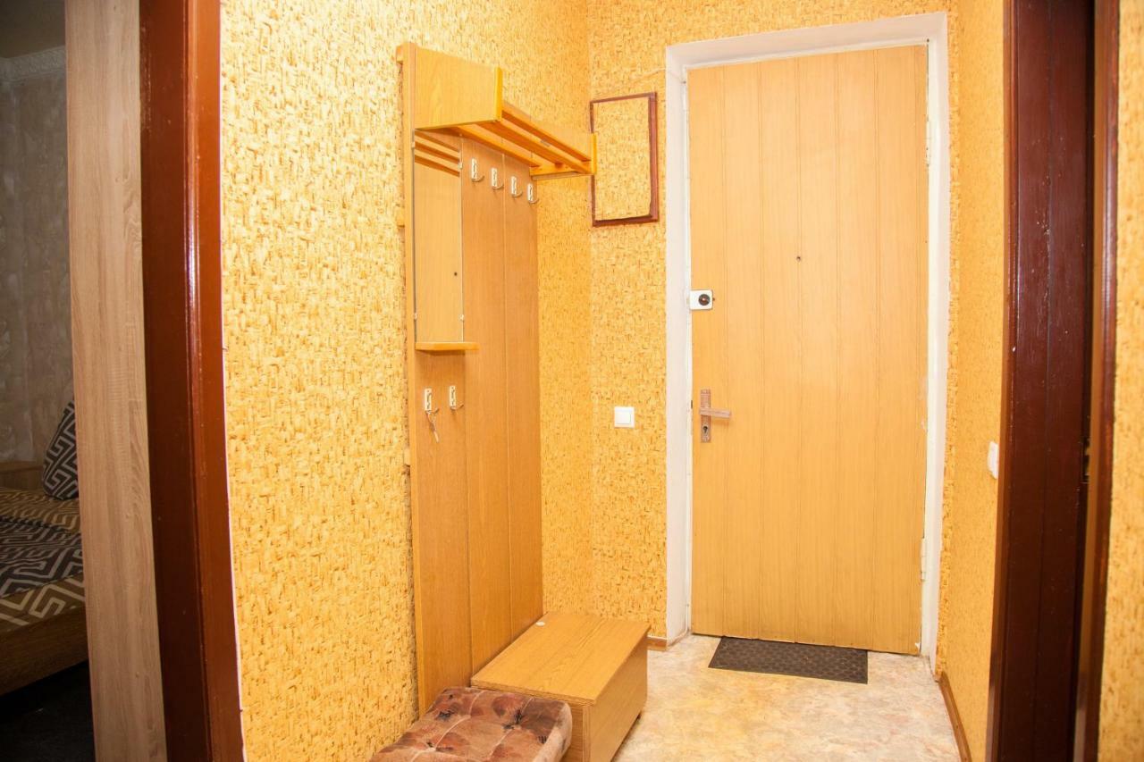 Semi-luxury Apt on 82 Nezalezhnoi Ukrаiny Street near Intourist Hotel Запоріжжя Екстер'єр фото